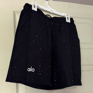 ALO Yoga Women's Black Speckled built in shorts to skirt